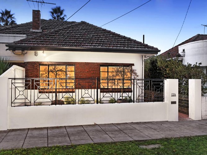 13A Los Angeles Court St Kilda East 3183