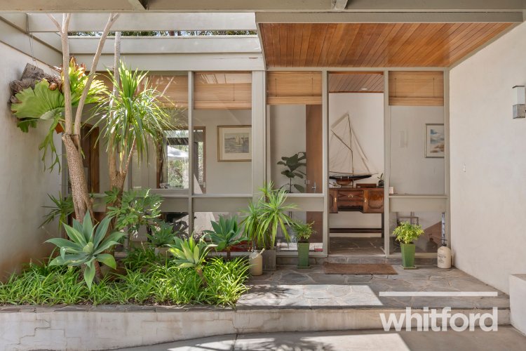 14-16 Heathfield Court, Newtown