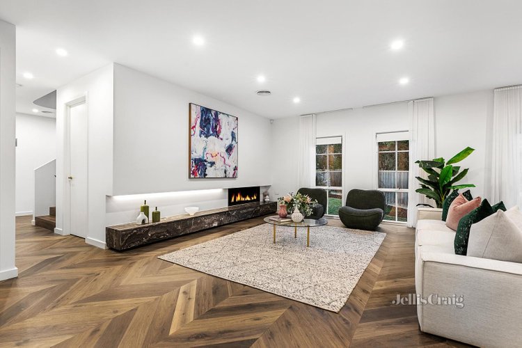 1 4-5 Tawonga Court Glen Waverley 3150