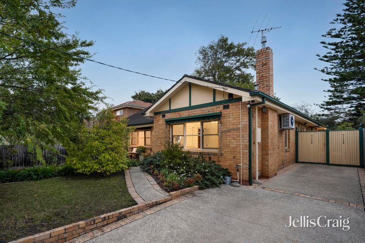 14 Adams Street Murrumbeena 3163