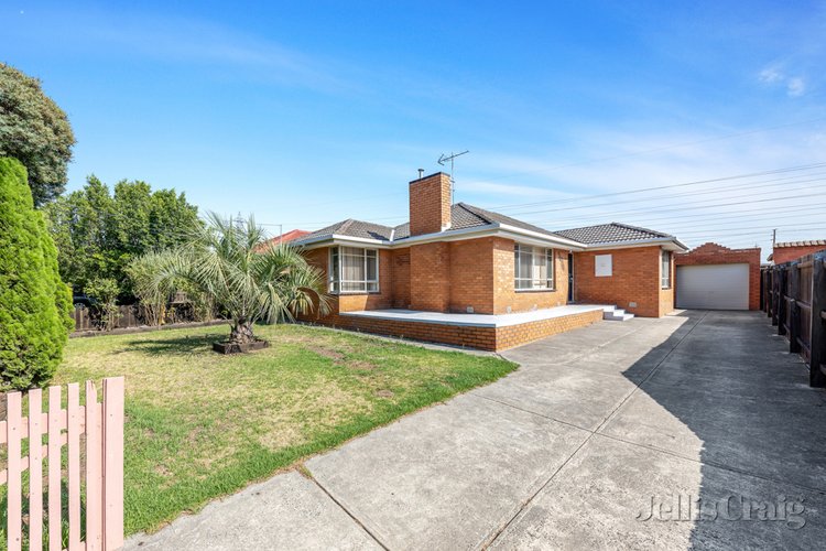 14 Anstey Avenue Reservoir 3073