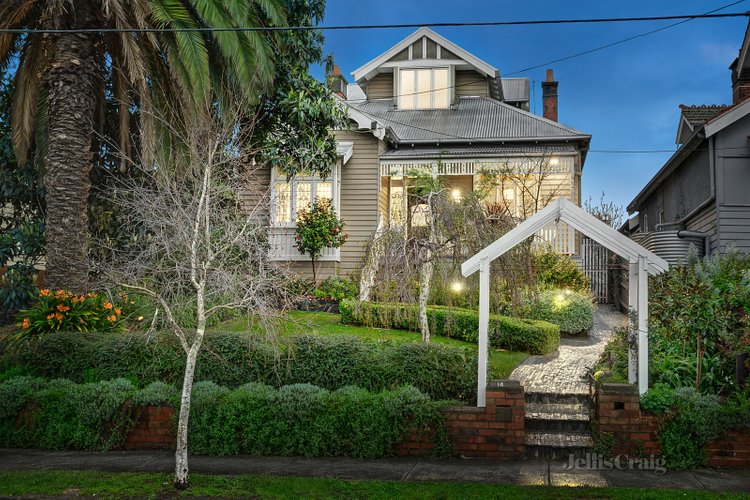 14 Auburn Avenue Northcote 3070