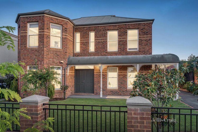 14 Birrarrung Court Bulleen 3105