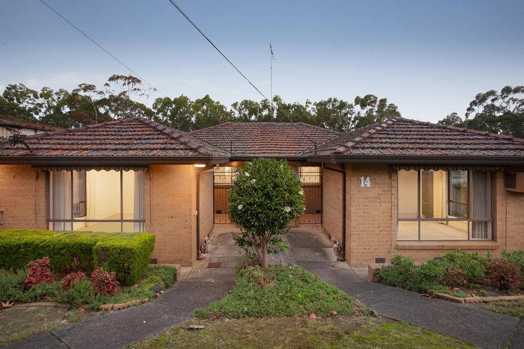 14 Cabena Crescent Chadstone 3148
