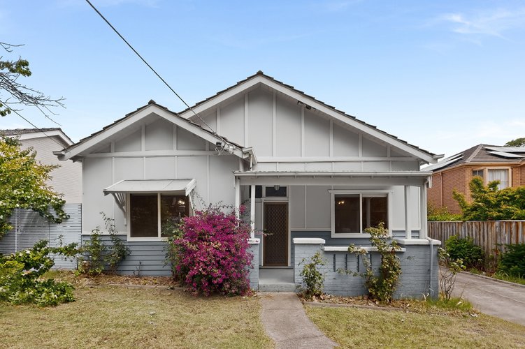 1/4 Campbell Street Kew 3101