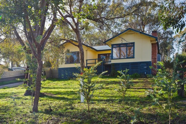 14 Carol Street Castlemaine 3450