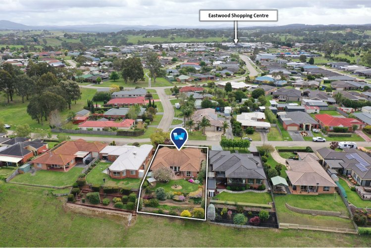 14 Charlton Place, Eastwood