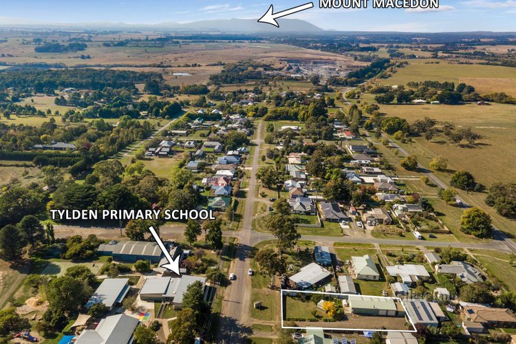 14 Clowes Street Tylden 3444