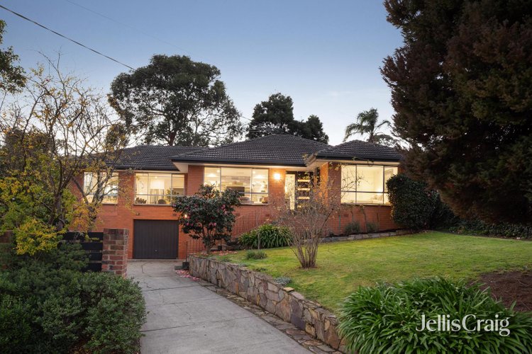 14 De Burgh Court Viewbank 3084
