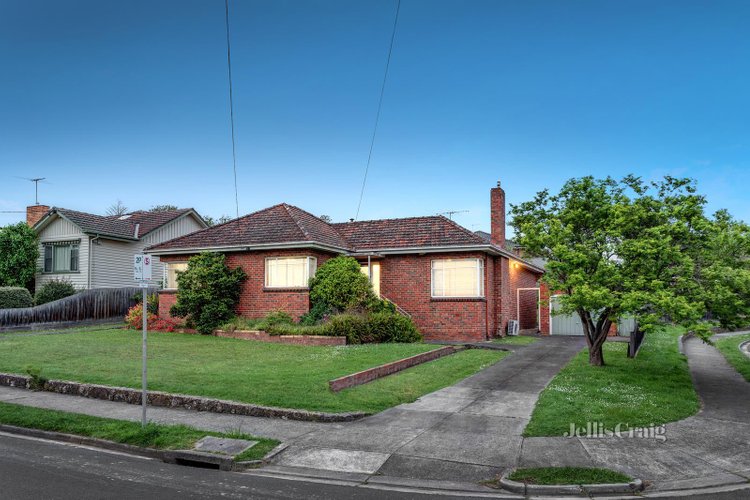 14 Douglas Street Rosanna 3084