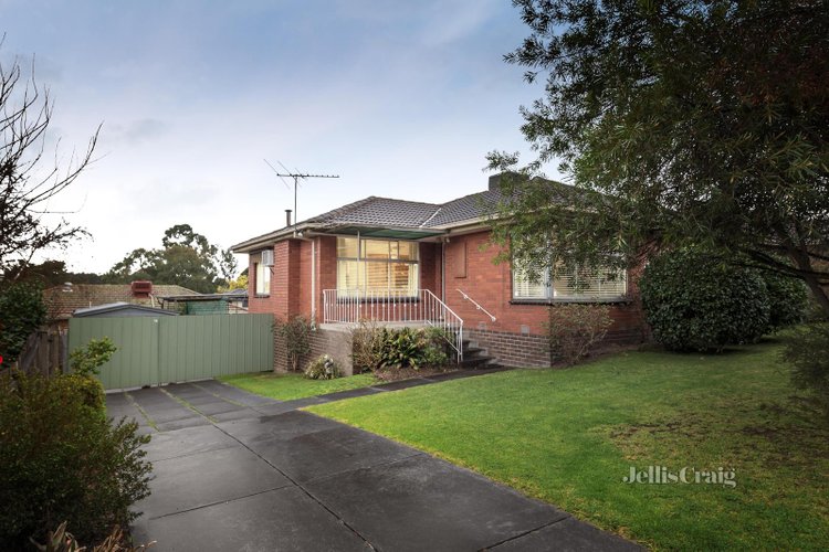 14 Glen Valley Court Greensborough 3088