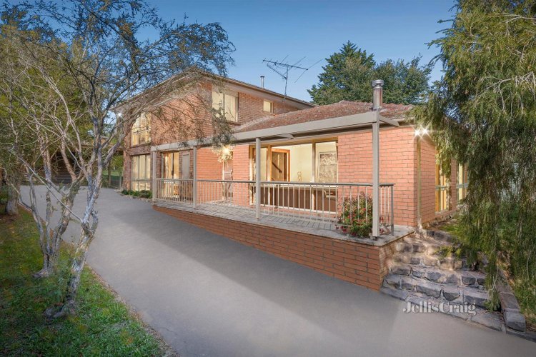 14 Glenfern Avenue Upwey 3158