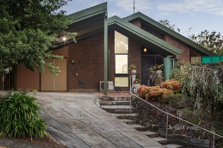 14 Glenister Drive Eltham 3095