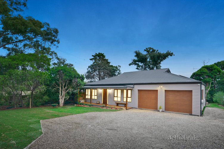 14 Hall Road Warrandyte 3113