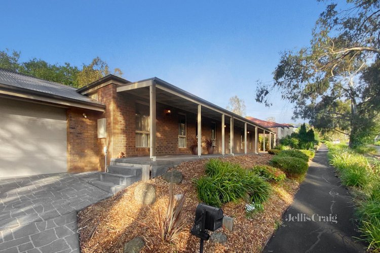 14 Henry Arthur Drive Diamond Creek 3089