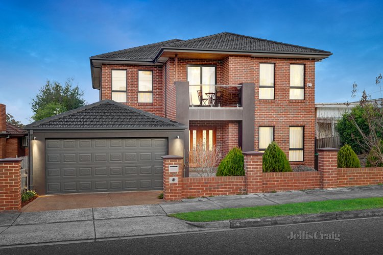 14 Hillside Road Bulleen 3105