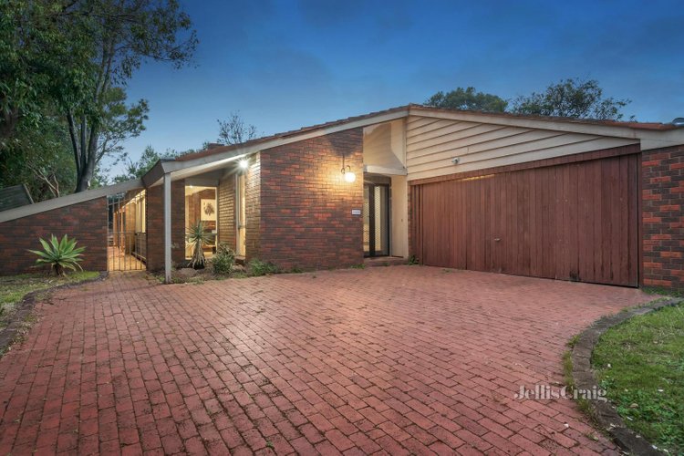 14 Kawana Crescent Glen Waverley 3150