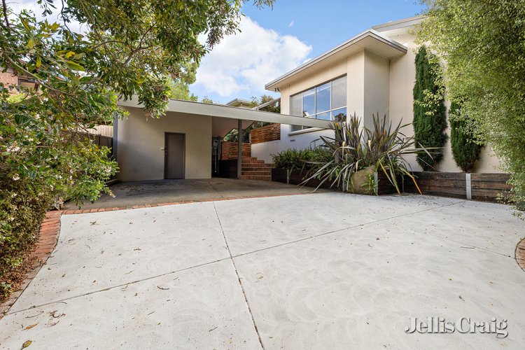 14 Landale Avenue  Mount Clear 3350
