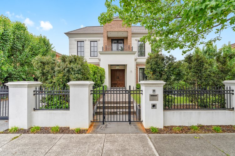 14 Madeline Street Glen Waverley 3150