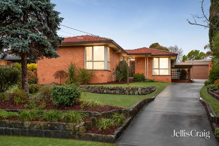 14 Marilyn Crescent Ringwood 3134