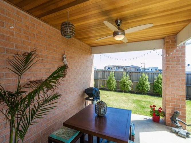 14 Marine Drive, Torquay