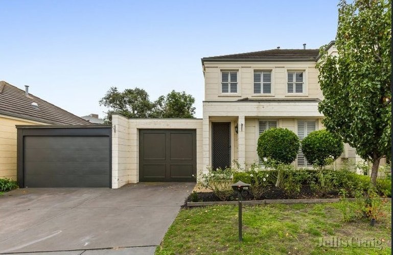 14 Martens Place Dingley Village 3172