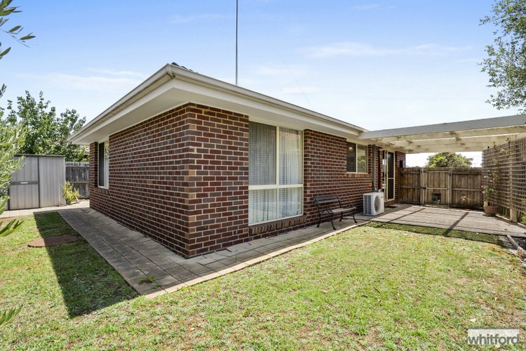 1/4 May Court, Grovedale