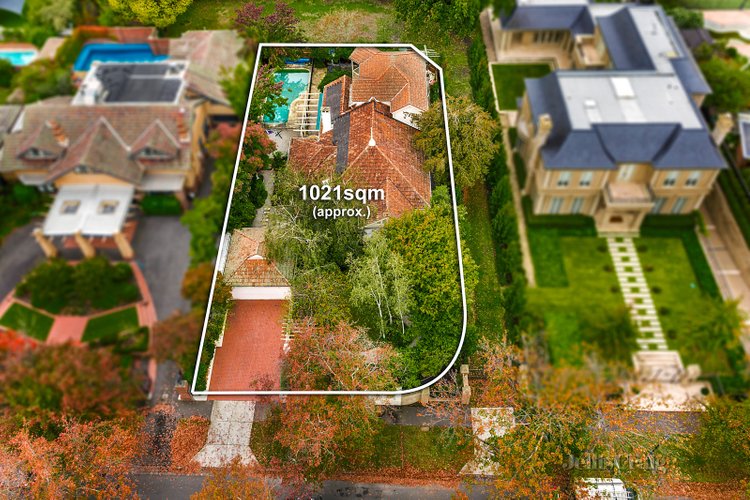 14 Monomeath Avenue Canterbury 3126