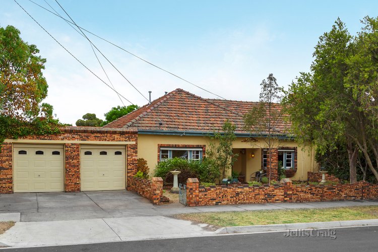 14 Myrtle Grove Preston 3072