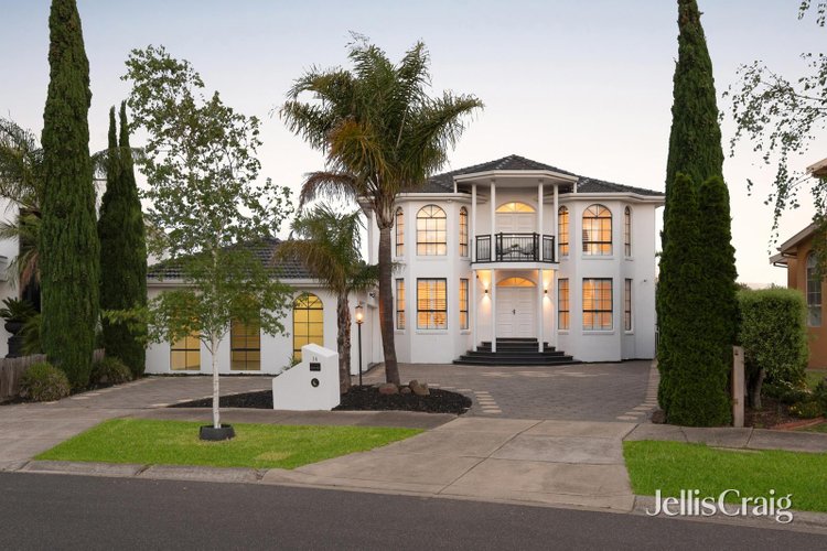 14 Peerless Court Avondale Heights 3034