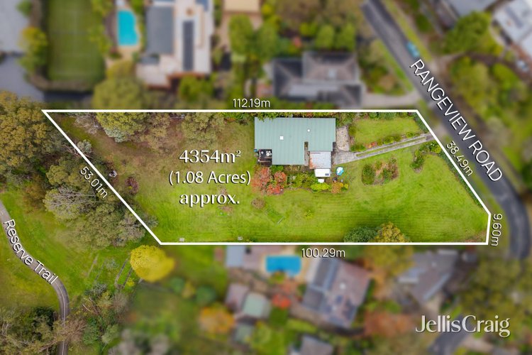 14 Rangeview Road Donvale 3111
