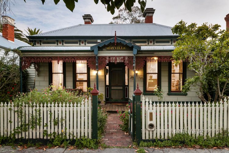 14 Rossmoyne Street Thornbury 3071