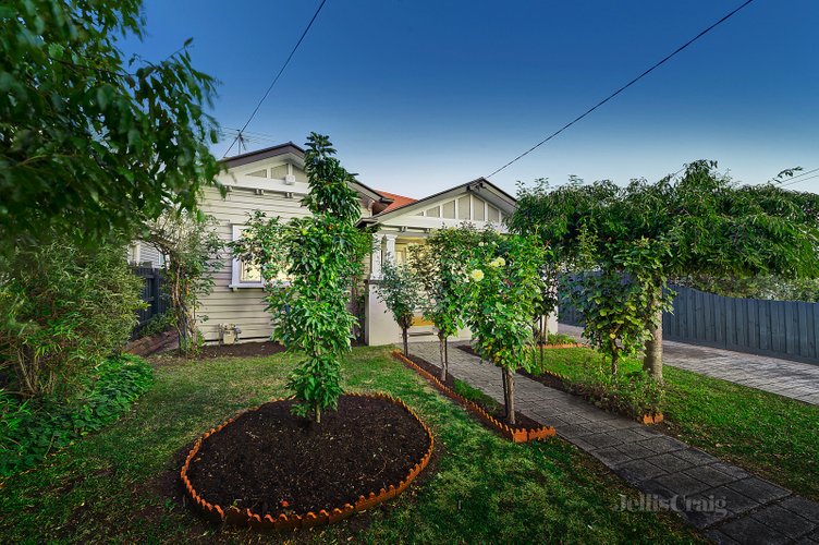 14 Thames Street Northcote 3070