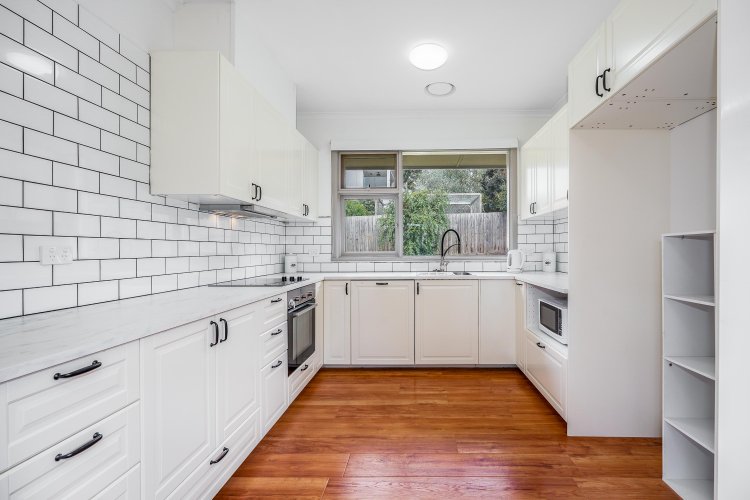 14 Townsend Street Glen Waverley 3150
