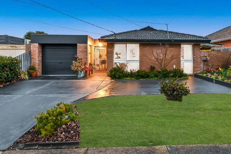 14 Worthing Avenue Burwood East 3151