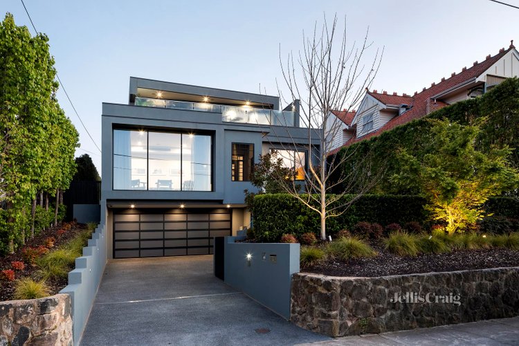 14 York Avenue Ivanhoe East 3079