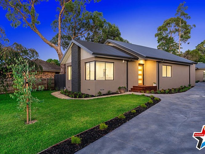 1 40 Longfellow Avenue Mooroolbark 3138