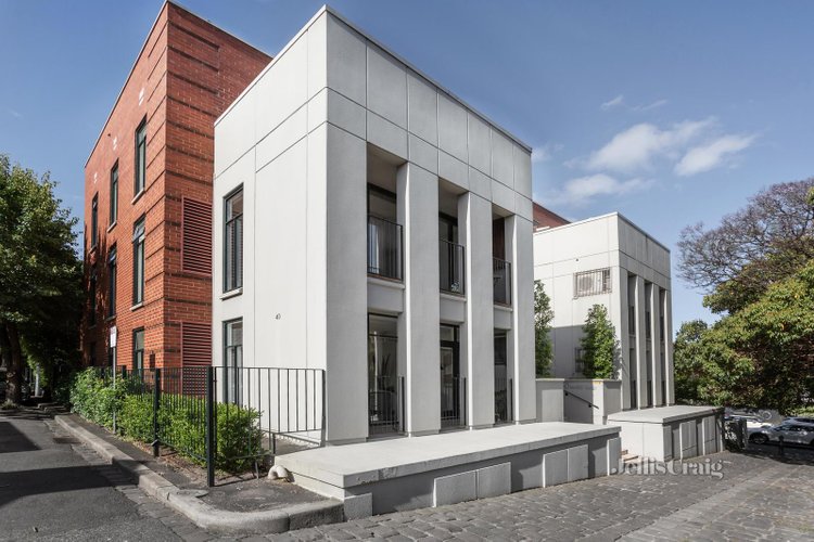 1 40 Webb Lane East Melbourne 3002