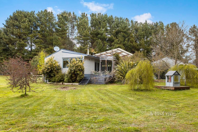 1402 Daylesford Trentham Road Lyonville 3461