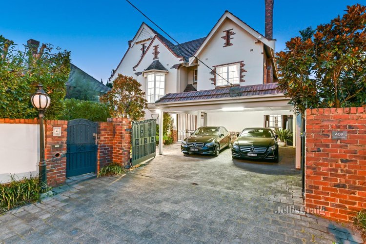 1 409 Toorak Road Toorak 3142