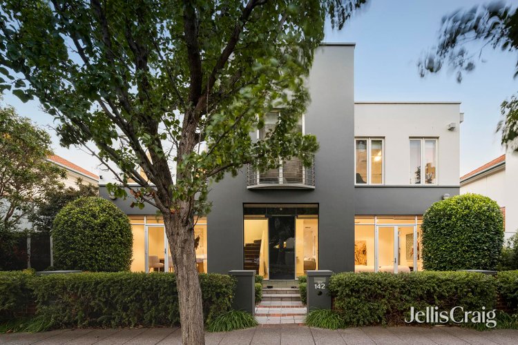 142 Beach Street Port Melbourne 3207