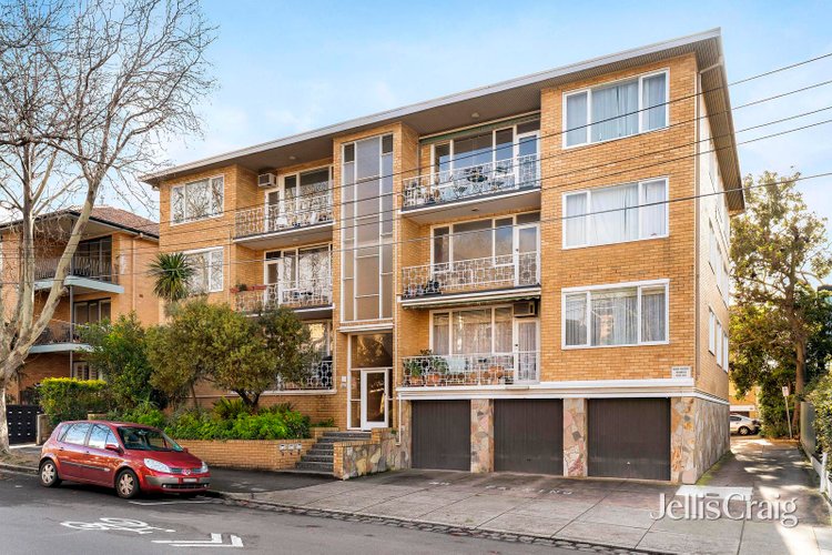 14 24 Acland Street St Kilda 3182