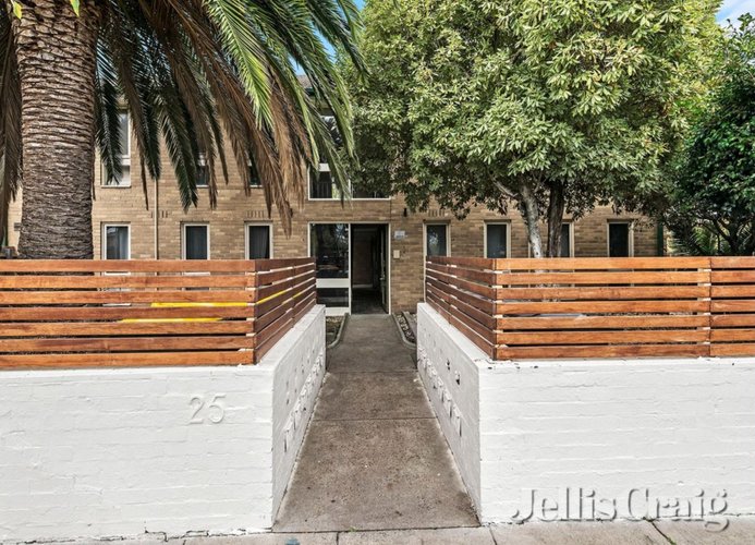 14/25 Royal Avenue Glen Huntly 3163