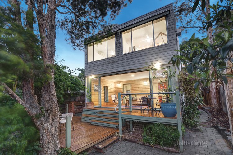 144 Grimshaw Street Greensborough 3088