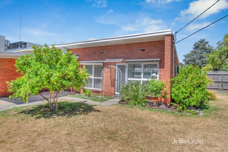 1/44 Sargood Street Altona 3018