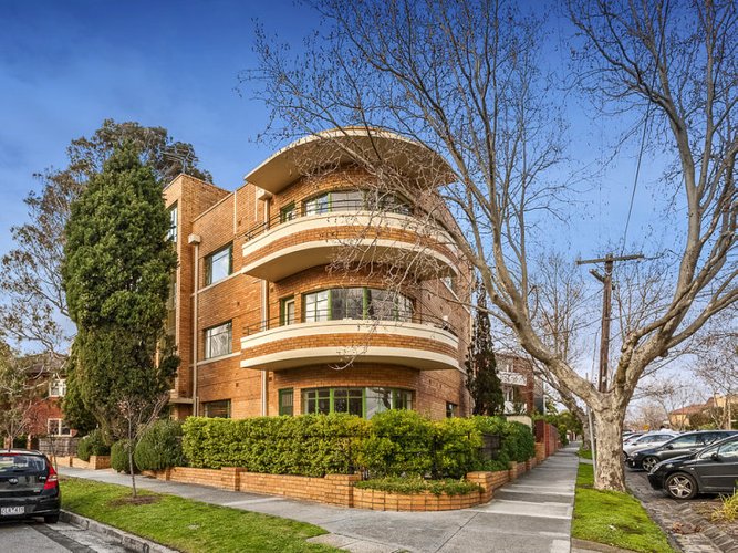 1 44 Southey Street Elwood 3184