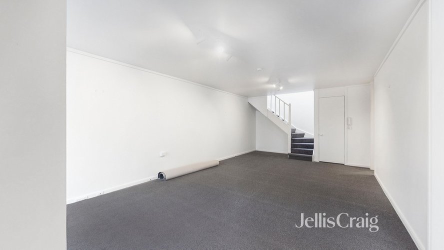 14/5 Northampton Place South Yarra 3141