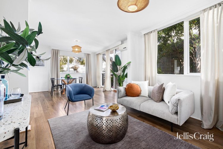 1 46 Wave Street Elwood 3184