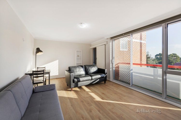 14/7 Curran Street North Melbourne 3051
