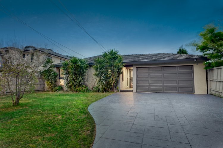 147 Lawrence Road Mount Waverley 3149